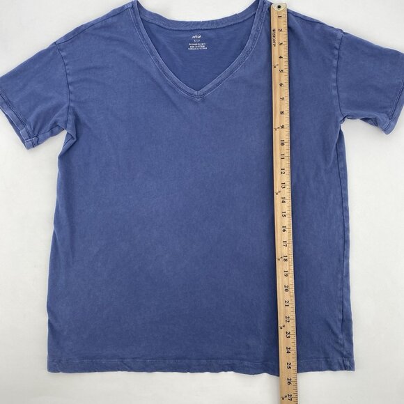 Aerie Women’s Size Small Washed Blue Oversized V-Neck Boyfriend T-Shirt Cotton - Picture 5 of 11
